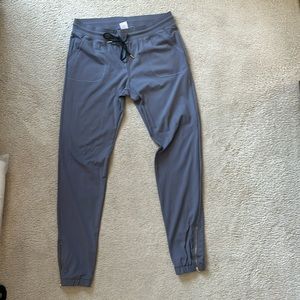 Zyia gray zipper joggers